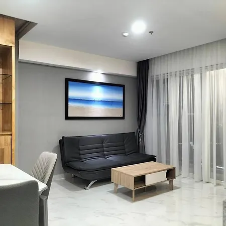 Nice Apartment With City View At Grand Jati Junction Medan Exterior photo